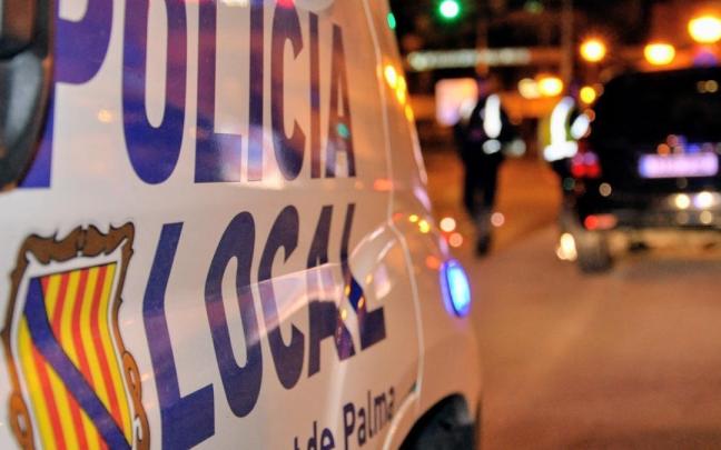 Un vehículo de la Policía Local de Palma.