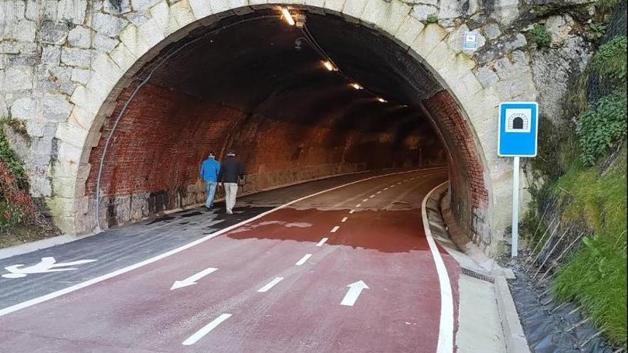 El material del tramo de bidegorri de Etxebarri no será igual al de la bicipista con la que conecta