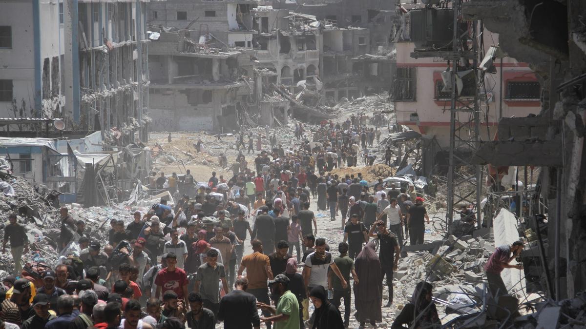 Palestinos desplazados en la ciudad de Yabalia, en el norte de la Franja de Gaza.