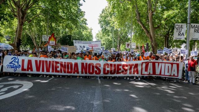 Marcha en protesta por la dificultad para acceder a una vivienda digna
