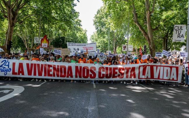 Marcha en protesta por la dificultad para acceder a una vivienda digna