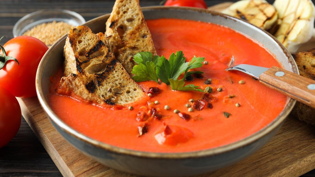 Un refrescante gazpacho de tomate