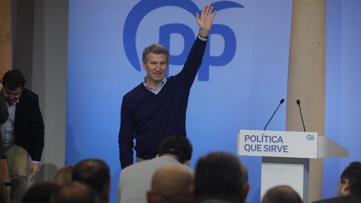 El presidente del PP, Alberto Núñez Feijóo, durante la clausura del acto de presentación de la 'Declaración de Asturias'