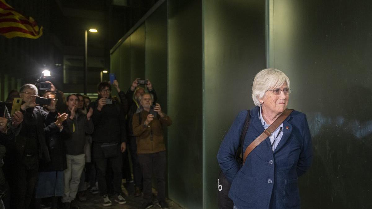 Clara Ponsatí tras quedar en libertad provisional.