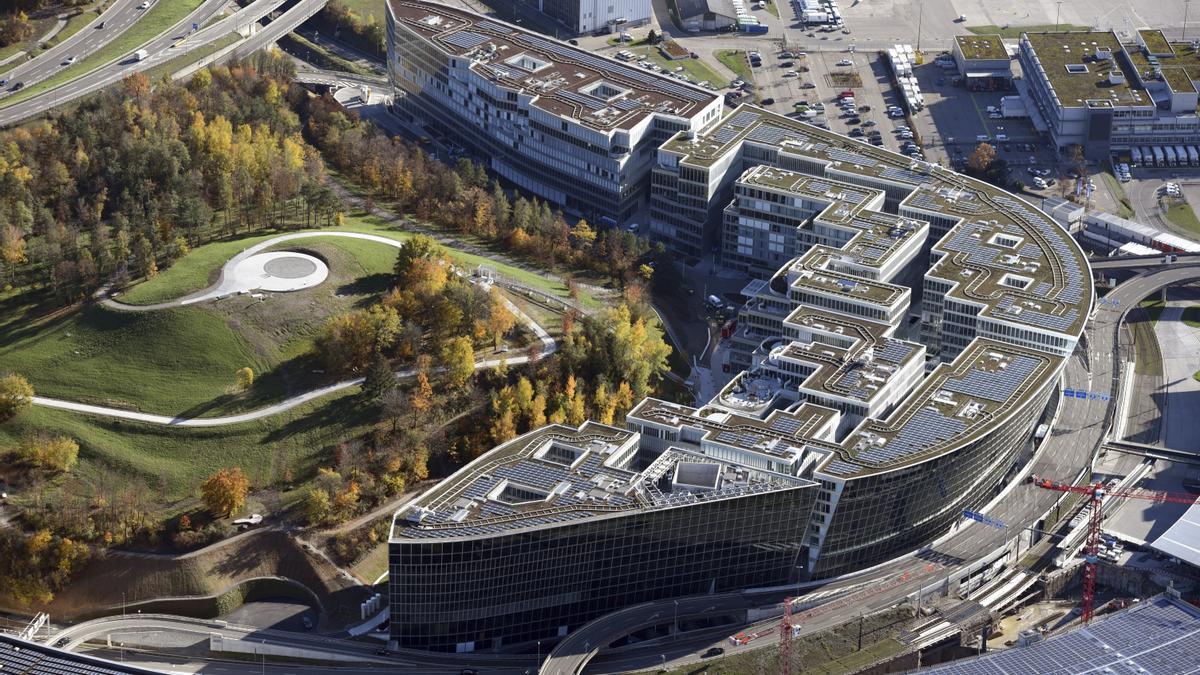 Imagen de The Circle del aeropuerto de Zurich, obra de Riken Yamamoto.