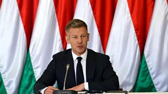El primer ministro de Hungría, Peter Magyar.