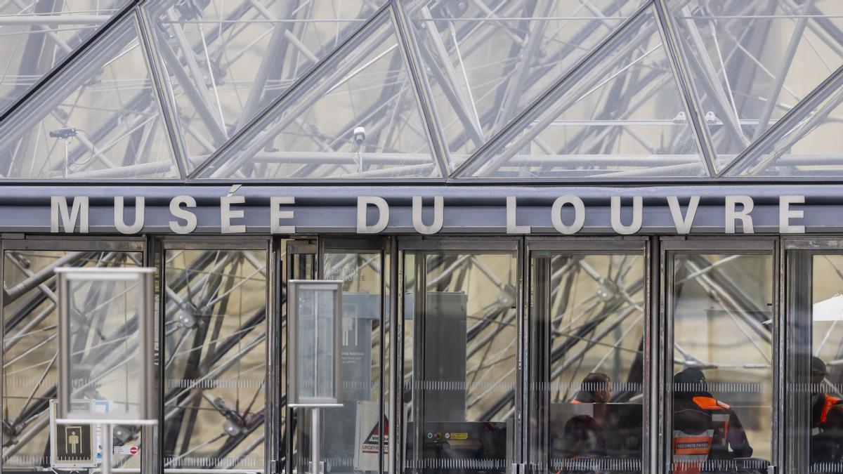 Imagen de archivo del Museo del Louvre de París