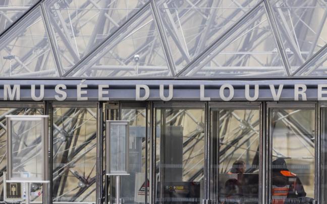 Imagen de archivo del Museo del Louvre de París