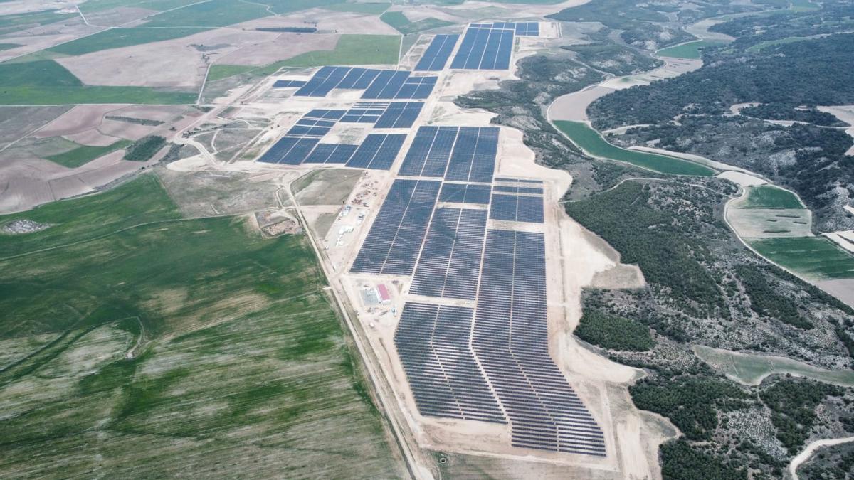 Planta fotovoltaica de Forestalia en la provincia de Zaragoza.