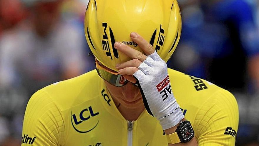 Tadej Pogacar, el líder, antes de iniciar la etapa. | FOTO: EFE