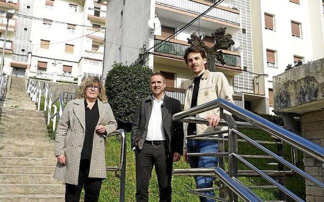 Beitia,Toyos y Arraiz junto a los bloques incluidos en el plan. Beitia,Toyos y Arraiz junto a los bloques incluidos en el plan.