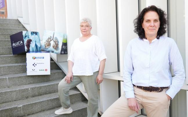 Eunate Arana y Marian Maté, una de las pacientes diagnosticadas y operadas de cáncer de pulmón en fase inicial.