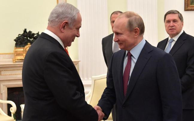 Vladimir Putin y Benjamin Netanyahu en un encuentro en Moscú en 2020.