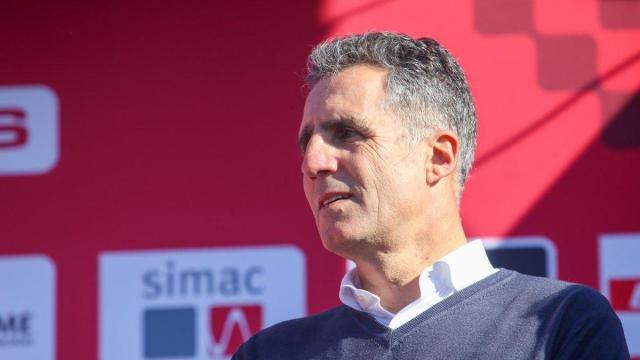 El exciclista Miguel Indurain en la prueba de la Copa del Mundo de ciclocross en Benidorm (Alicante)