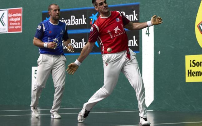 En imágenes: Joseba Ezkurdia y Julen Martija ganan en la previa de Aspe del Torneo San Fermín a Elordi-Rezusta.