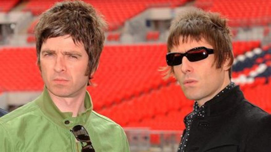 Los hermanos Gallagher, componentes de la banda Oasis
