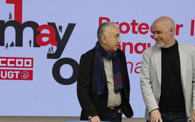 Los secretarios generales de UGT, Pepe Álvarez, y de CCOO, Unai Sordo, ayer en Madrid. / FOTO: EFE Los secretarios generales de UGT, Pepe Álvarez, y de CCOO, Unai Sordo, ayer en Madrid.