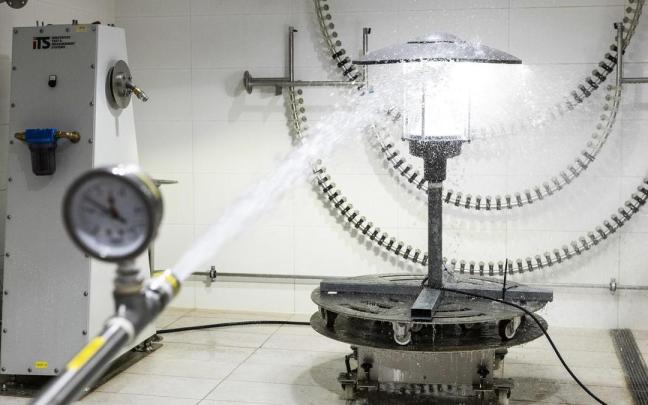 Test para poner a prueba la seguridad de los productos comercializados en la UE realziado en el laboratorio SGS.