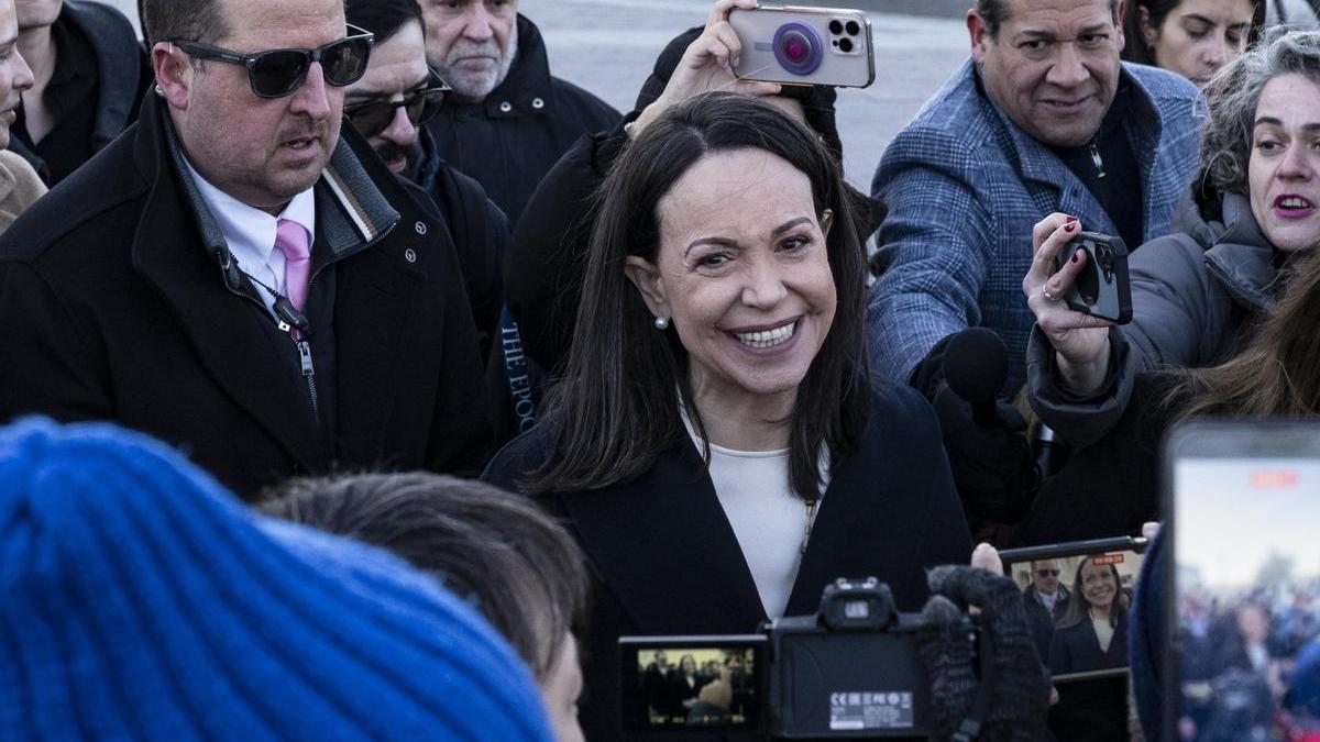 María Corina Machado a su llegada a la Casa Blanca para un almuerzo con Trump