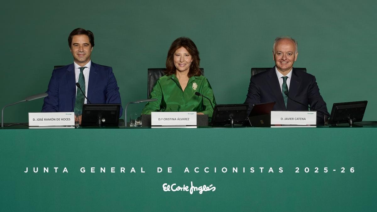La presidenta de El Corte Inglés, Cristina Álvarez, en la junta de accionistas de la compañía