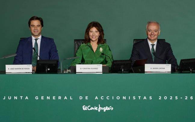 La presidenta de El Corte Inglés, Cristina Álvarez, en la junta de accionistas de la compañía