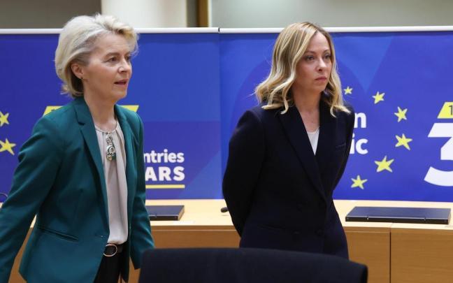 Ursula von der Leyen y Giorgia Meloni en el Consejo Europeo celebrado estos días en Bruselas.