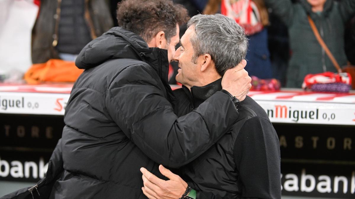 Ernesto Valverde y el 'Cholo' Simeone en la previa de un encuentro. Foto: BORJA GUERRERO