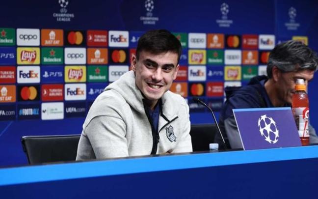 Ander Barrenetxea, durante la rueda de prensa de este martes. / REAL SOCIEDAD