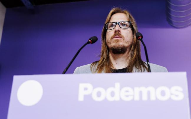 El secretario de Organización y portavoz de Podemos, Pablo Fernández.