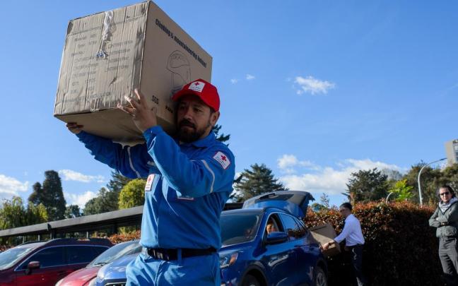 En imágenes: un terremoto de magnitud 7,4 sacude Colombia