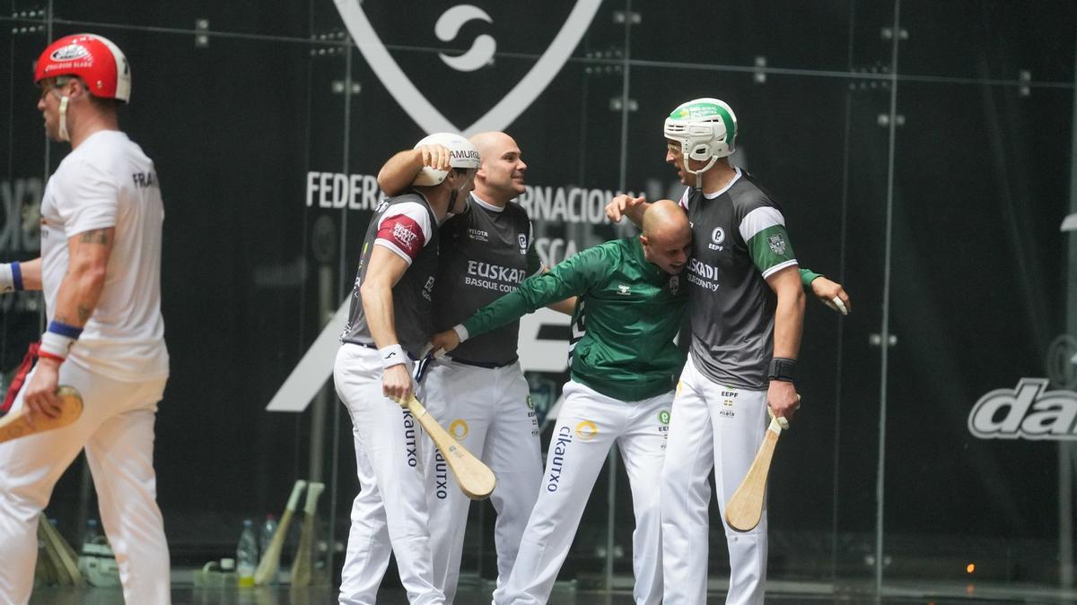 Gaubeka e Imanol superan a Necol-Brefel en la primera jornada de la Liga de Naciones en Bilbao.