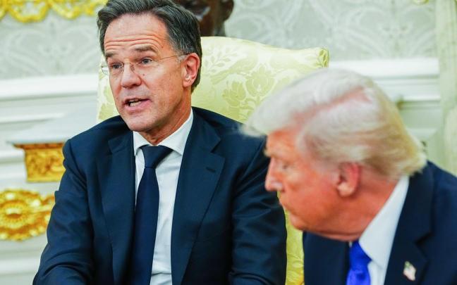 El Secretario General de la OTAN, Mark Rutte, junto a Trump.