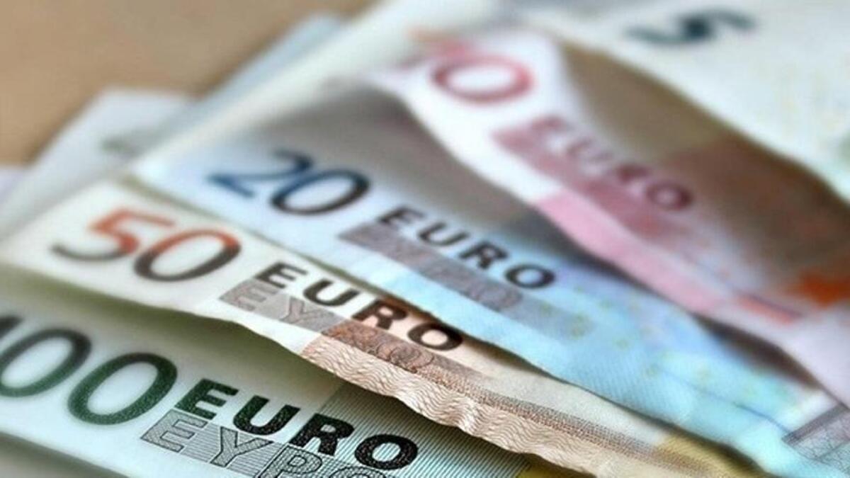 Billetes de distinto valor