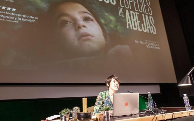 Estibaliz Urresola, directora de la película '20.000 especies de abejas', que ha recibido 15 nominaciones a los Premios Goya. Estibaliz Urresola, directora de la película '20.000 especies de abejas', que ha recibido 15 nominaciones a los Premios Goya.