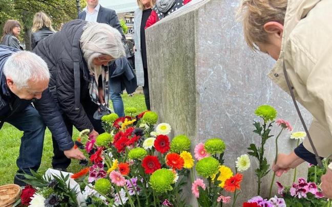 Durante el homenaje del 19 de mayo se realizará la habitual ofrenda floral por las víctimas
