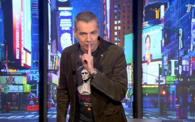 Toni Cantó durante el último programa de 'Con Toni'. Toni Cantó durante el último programa de 'Con Toni'.