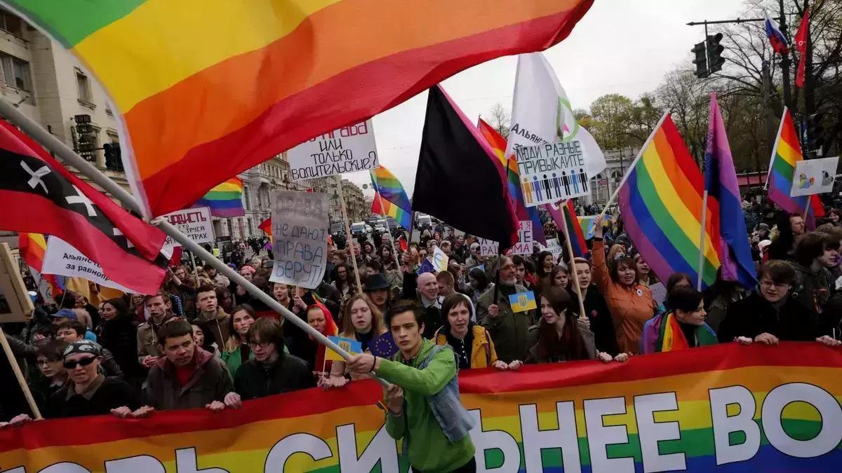 Activistas LGTBI en Petersburgo en una imagen de archivo.