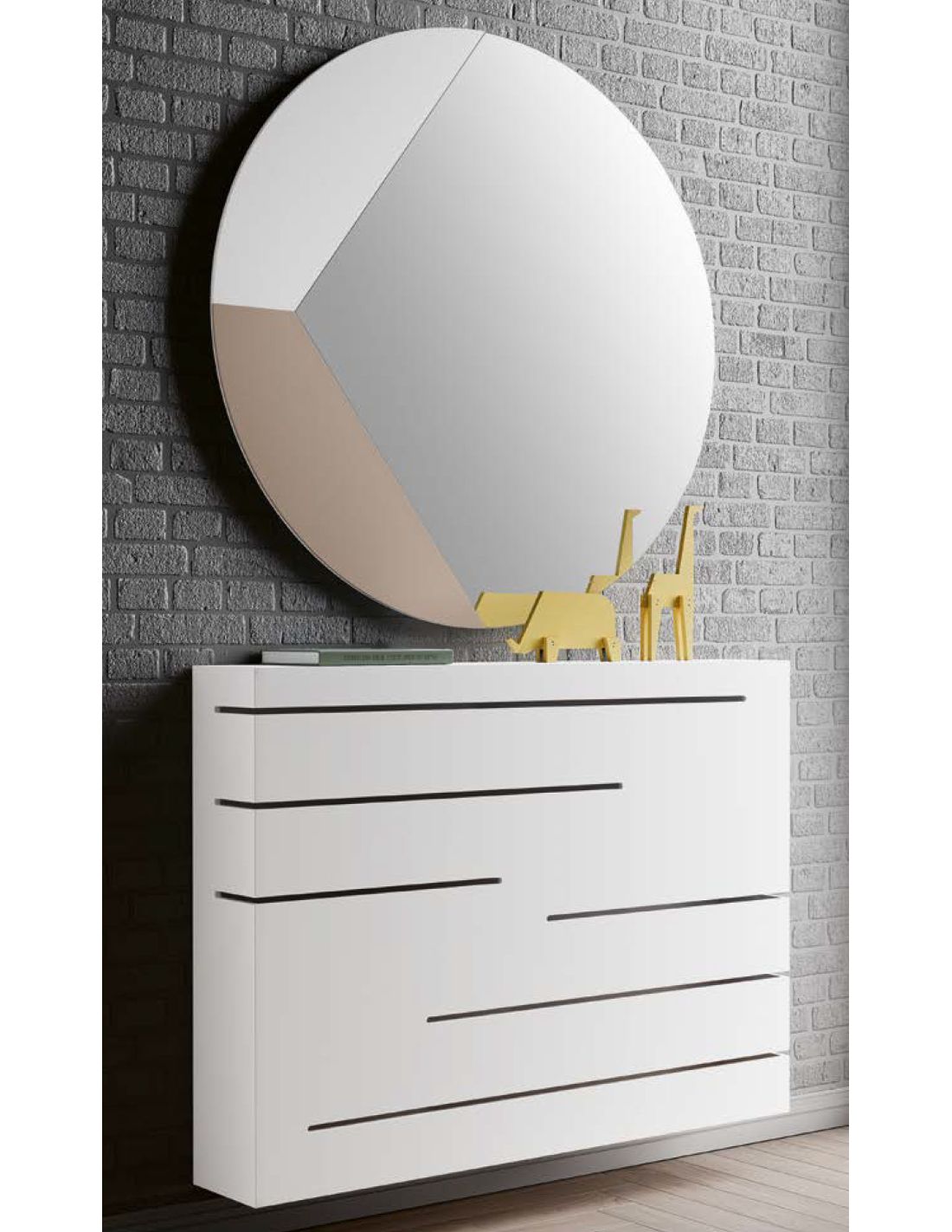 Moderno cubrerradiador en blanco mate.