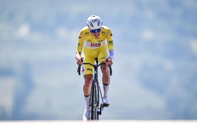 Pogacar, nuevamente imperial, fortalece el liderato. A.S.O/TOUR DE FRANCE Pogacar, nuevamente imperial, fortalece el liderato. A.S.O/TOUR DE FRANCE