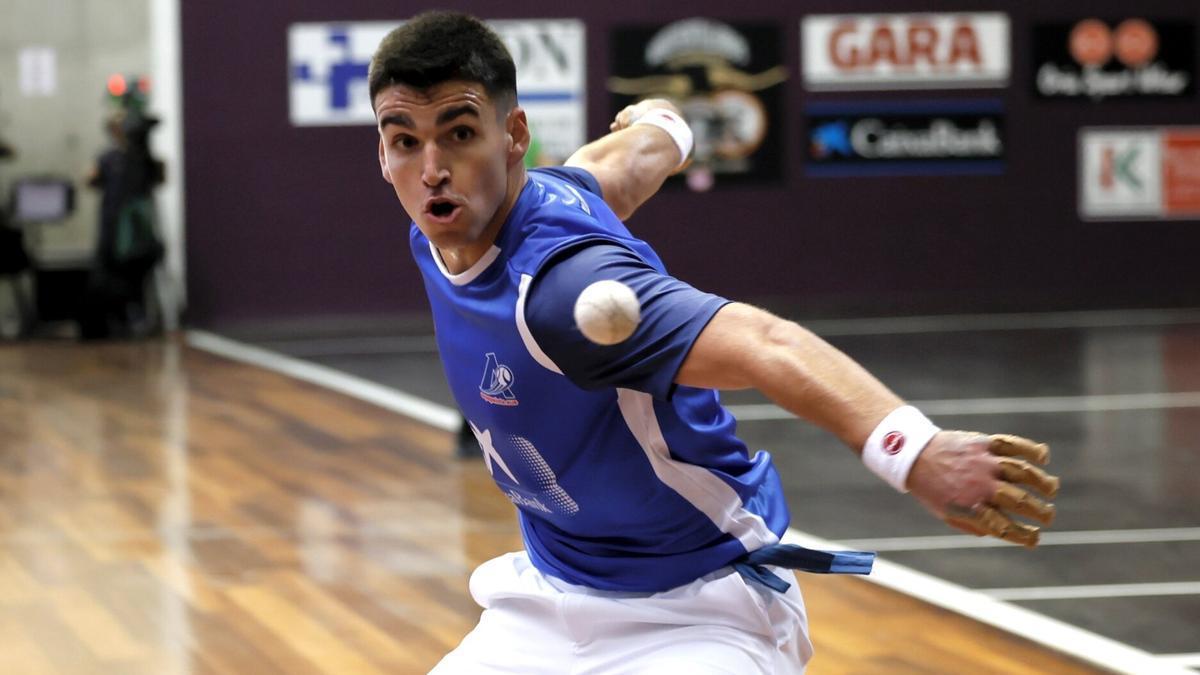 Murua es su estreno en Uarkape como profesional en septiembre del año pasado.