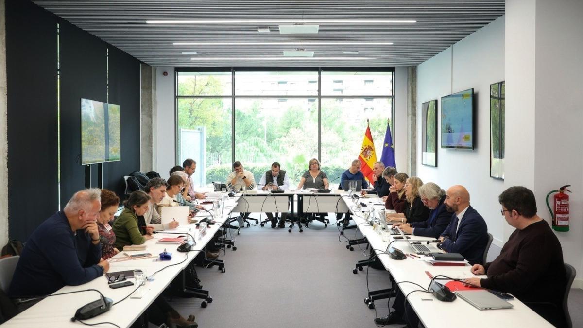 El Ministerio de Función Pública reúne a representantates de las organizaciones sindicales CCOO, UGT y CSIF para avanzar en la última propuesta salarial para los trabajadores públicos para los años 2025-2028.