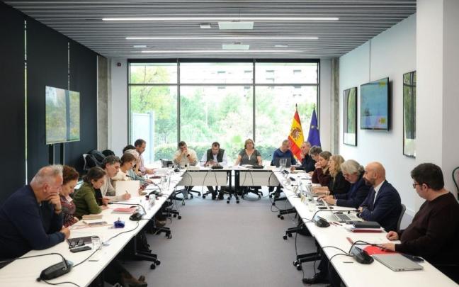 El Ministerio de Función Pública reúne a representantates de las organizaciones sindicales CCOO, UGT y CSIF para avanzar en la última propuesta salarial para los trabajadores públicos para los años 2025-2028.