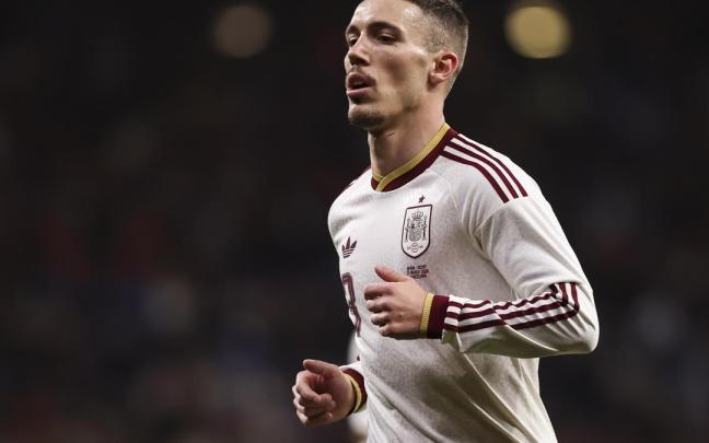 Alejandro Grimaldo, con la selección española.