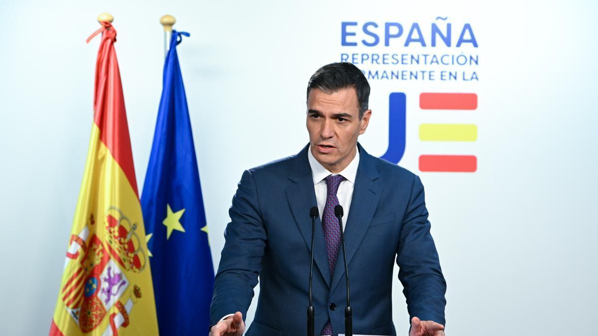 Pedro Sánchez durante la rueda de prensa en la que ha defendido a García Ortiz en el marco de la cumbre europea.