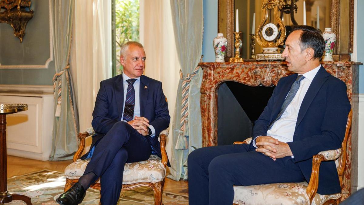Encuentro entre Iñigo Urkullu y José Augusto Duarte, embajador de Portugal