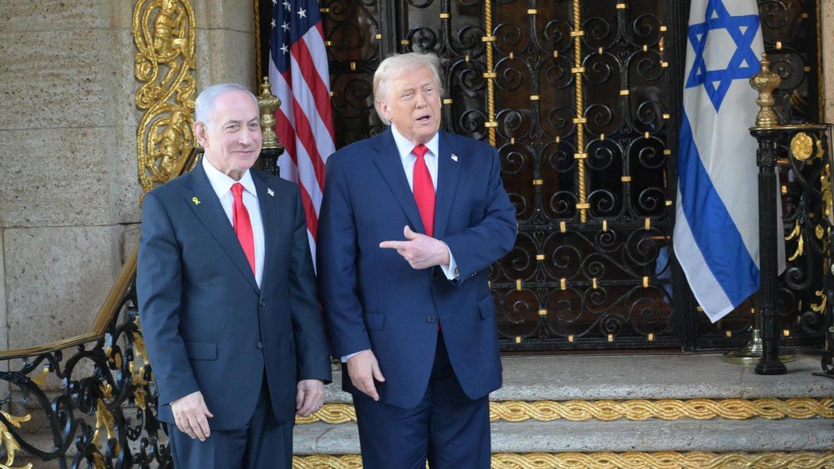 El presidente de EEUU, Donald Trump, recibe en su residencia de Florida al primer ministro israelí, Benjamin Netayahu