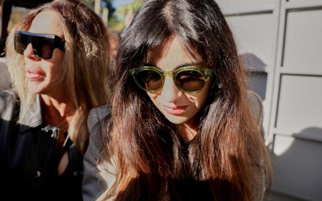 Giannia Maradona, hija de Diego Armando Maradona, a su llegada al juzgado / EFE Giannia Maradona, hija de Diego Armando Maradona, a su llegada al juzgado