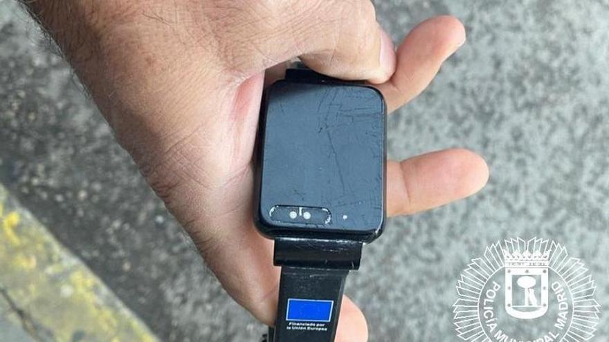 Pulsera antimaltrato cortada