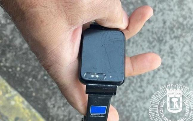 Pulsera antimaltrato cortada