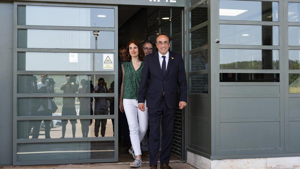 El president del Parlament, Josep Rull, visita la prisión de Lledoners.